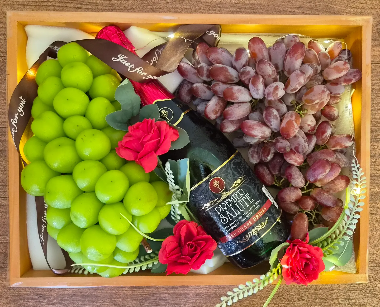 Celebration Hampers – hampers buah Goldenfruit