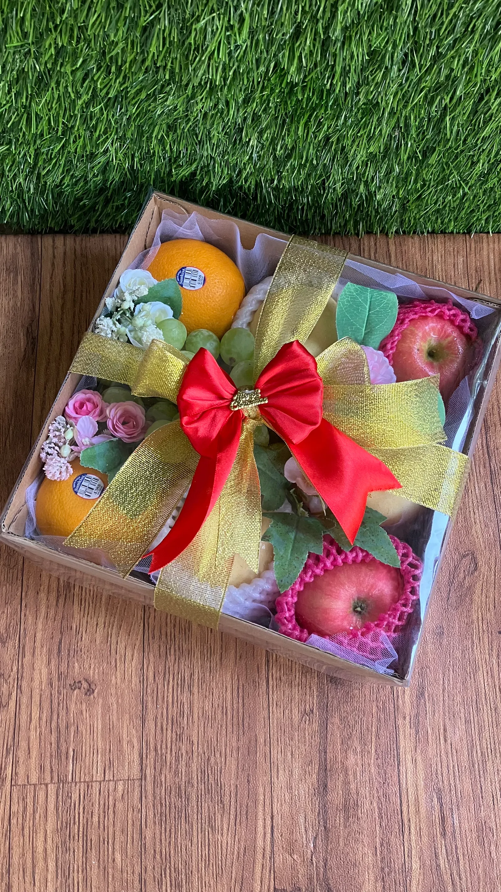 Fruit & Flower Box – hampers buah Goldenfruit