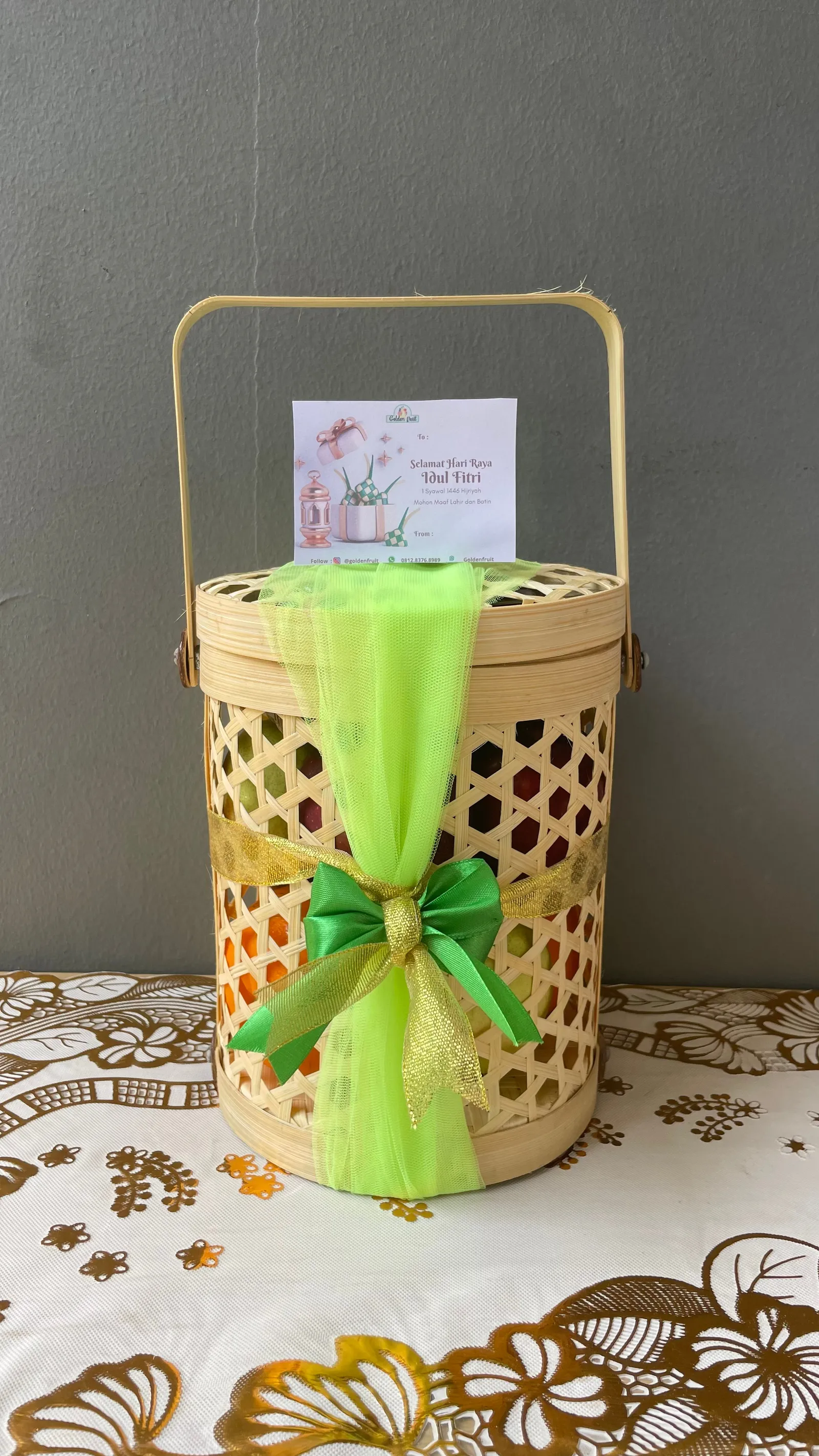 Rattan Tube Hampers – hampers buah Goldenfruit