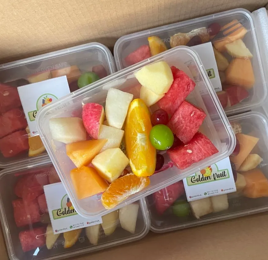 Goldenfruit Sliced Fruit Box